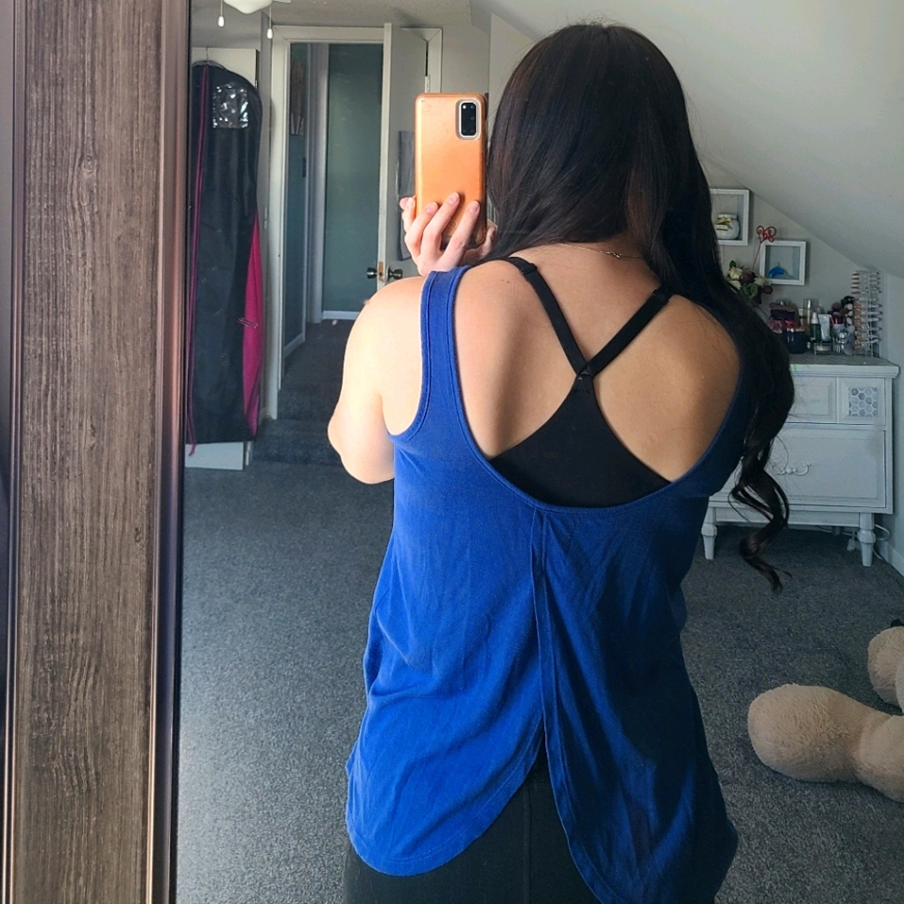 Blue Tank top - Picture 2 of 3